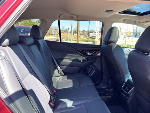 Used 2021 Subaru Outback Limited w/ Popular Package #2 image 17