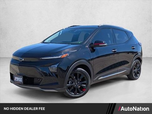 Used 2023 Chevrolet Bolt EUV Premier w/ Sun & Sound Package FWD image 1