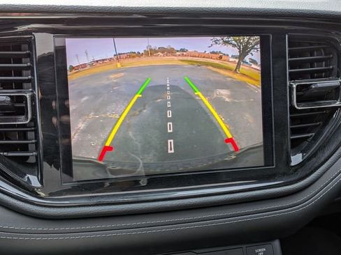 Used 2022 Dodge Durango GT image 24