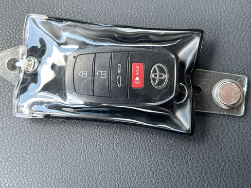 Used 2025 Toyota Camry LE w/ Convenience Package FWD image 35