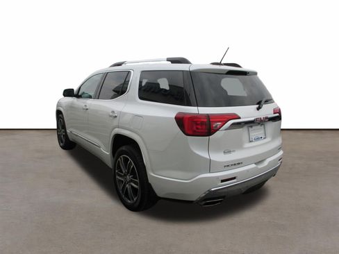 Used 2018 GMC Acadia Denali w/ LPO, Protection Package image 5