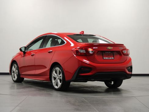 Used 2016 Chevrolet Cruze Premier FWD image 6