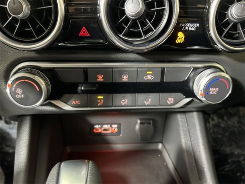 Certified 2023 Nissan Sentra SV image 16