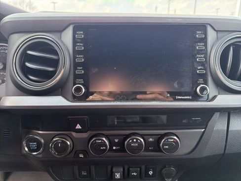 Used 2023 Toyota Tacoma TRD Off-Road image 25