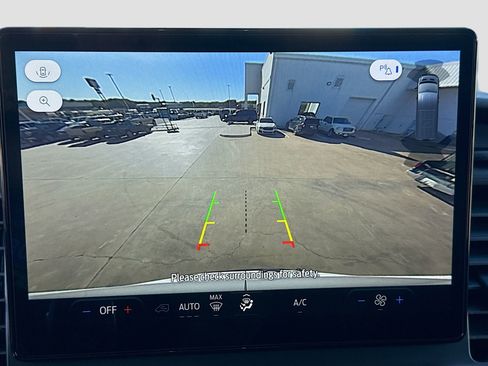 New 2026 Ford Transit 250 148 Medium Roof w/ Load Area Protection Package image 15