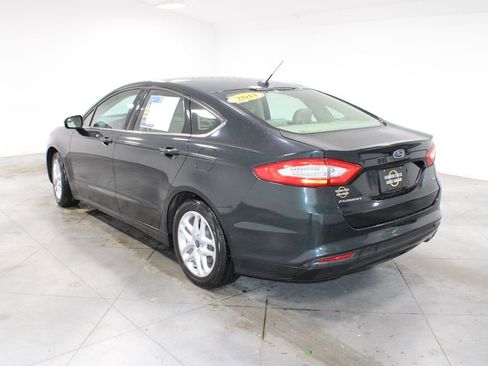 Used 2014 Ford Fusion SE FWD image 7