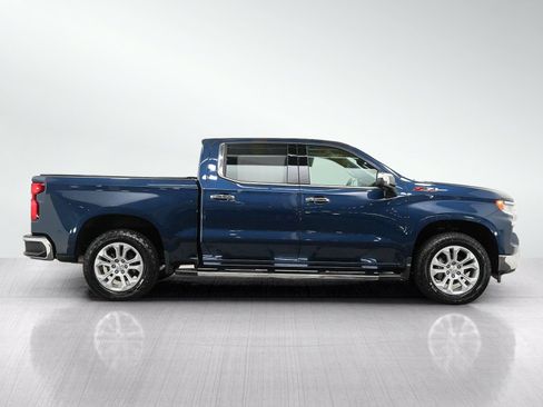 Used 2022 Chevrolet Silverado 1500 LTZ w/ LTZ Premium Package AWD/4WD image 6