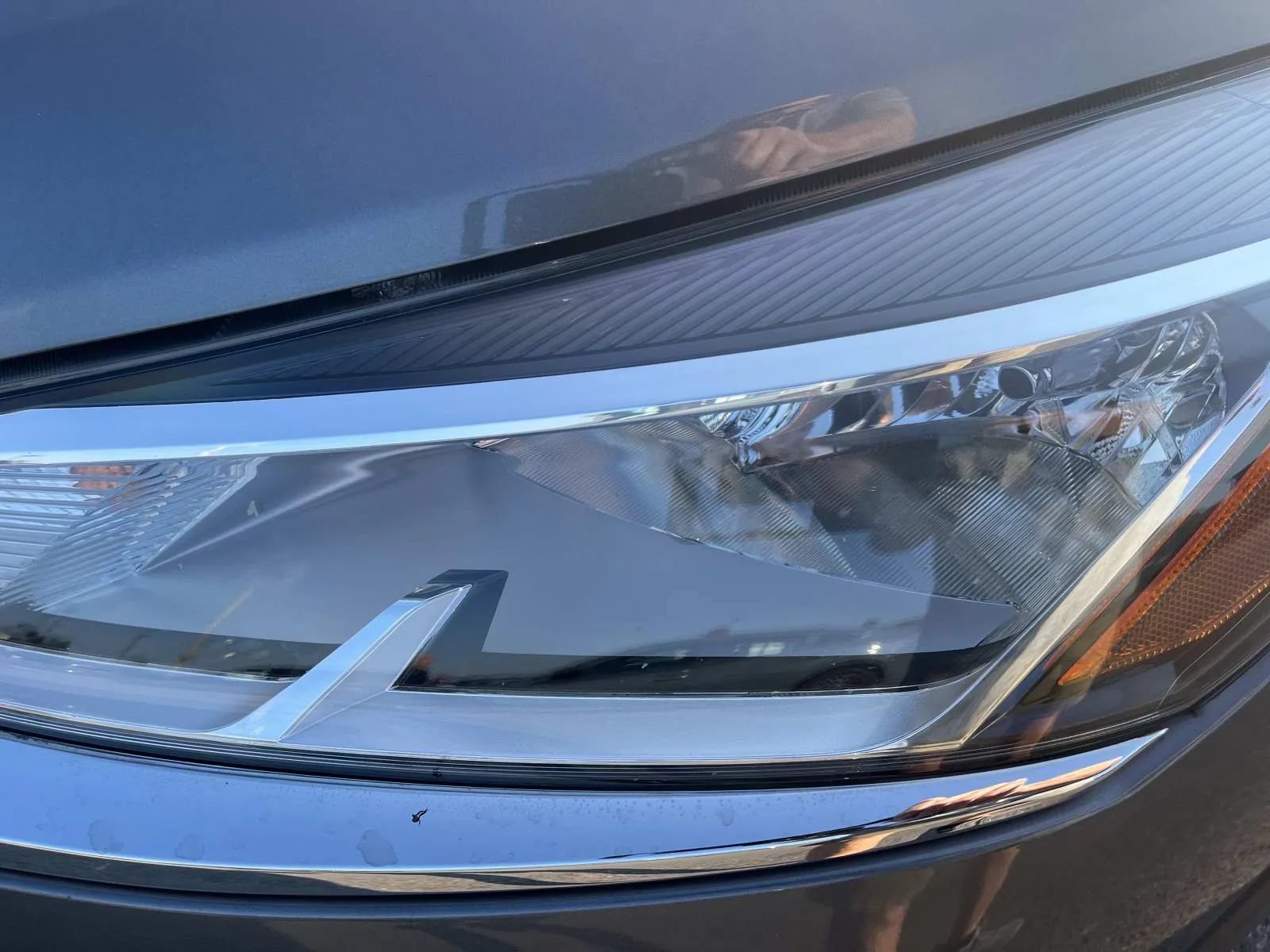 Used 2023 Nissan Kicks S FWD image 8