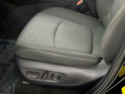 Used 2024 Toyota RAV4 AWD Hybrid image 18