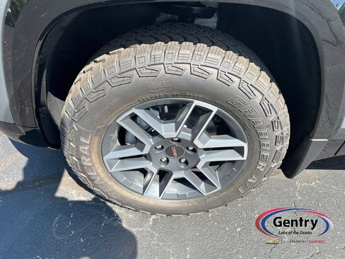 New 2027 GMC Terrain AT4 AWD/4WD image 2