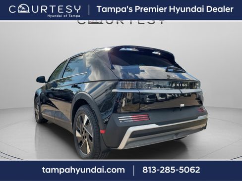 New 2026 Hyundai Ioniq 5 SEL image 2