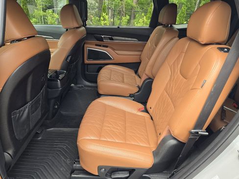 Used 2024 Kia Telluride EX X-Line AWD/4WD image 11