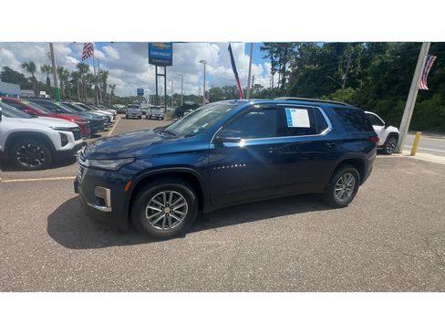 Used 2023 Chevrolet Traverse LT AWD/4WD image 6