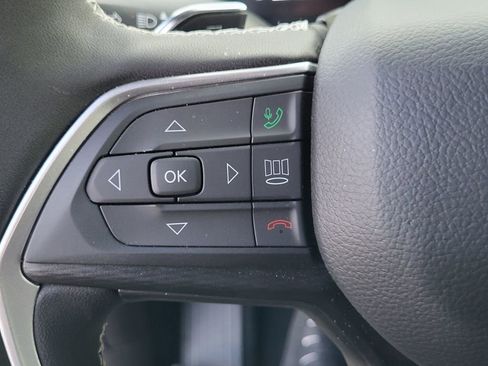 Used 2025 Jeep Grand Cherokee L Altitude image 28