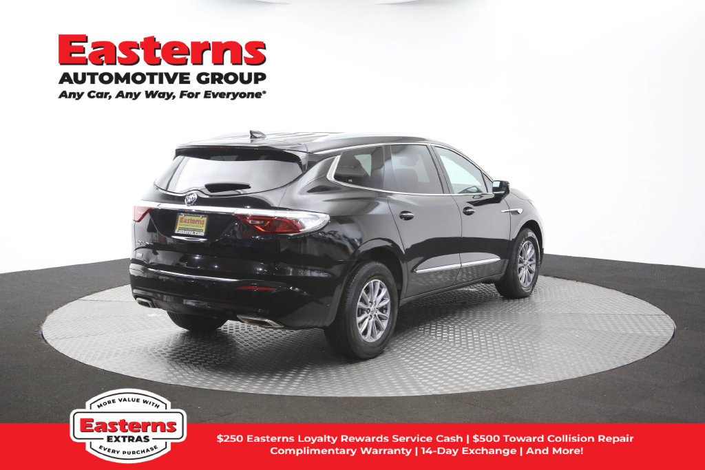 Used 2023 Buick Enclave Essence AWD/4WD image 43