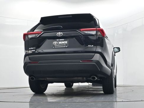 Used 2024 Toyota RAV4 XLE FWD image 47