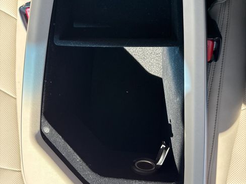 Used 2025 Genesis GV70 2.5T image 28