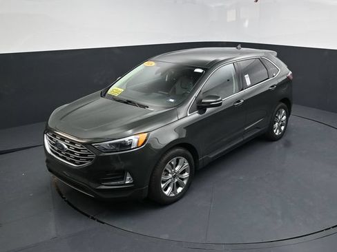 Used 2024 Ford Edge Titanium AWD/4WD image 23
