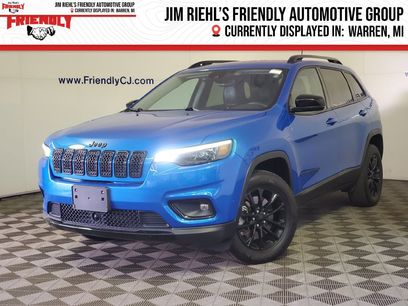 Used 2023 Jeep Cherokee Altitude Lux