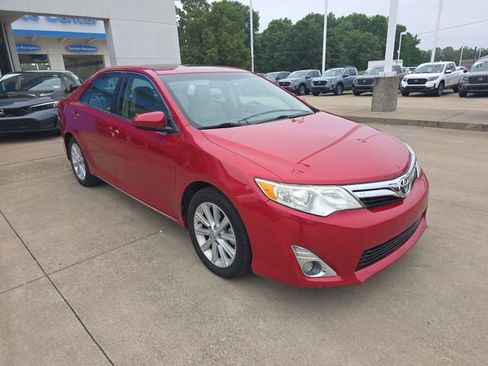 Used 2012 Toyota Camry XLE FWD image 7