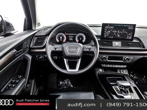Used 2023 Audi Q5 2.0T Prestige w/ Prestige Package image 5
