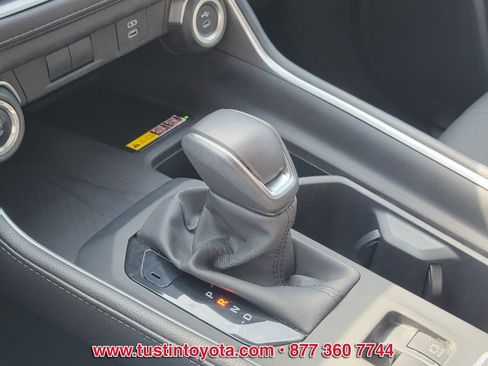 Certified 2024 Toyota Grand Highlander FWD image 26