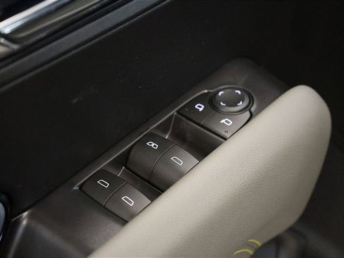 New 2026 Chevrolet Colorado ZR2 w/ Technology Package AWD/4WD image 14