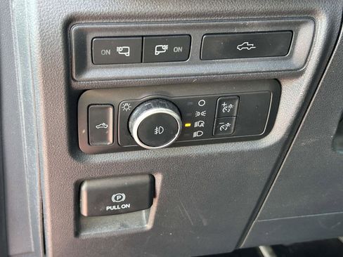 Used 2021 Ford F150 XLT w/ Equipment Group 302A High RWD image 14