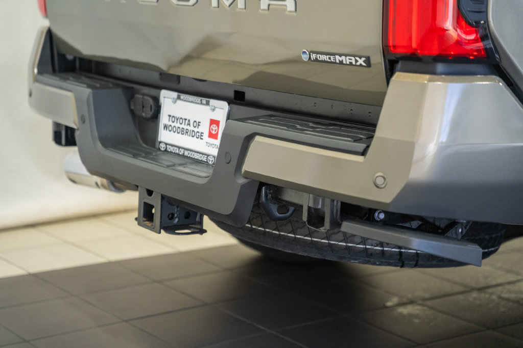 Certified 2025 Toyota Tacoma Limited AWD/4WD image 8
