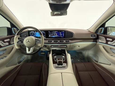 Certified 2023 Mercedes-Benz Maybach GLS 600 4MATIC image 11