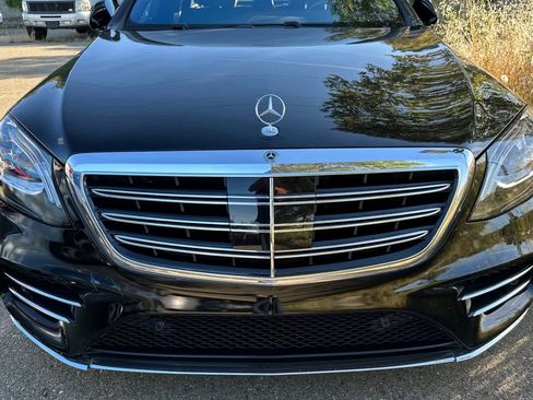Used 2019 Mercedes-Benz S 560 Sedan image 9