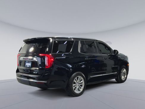 Used 2023 GMC Yukon SLT AWD/4WD image 11