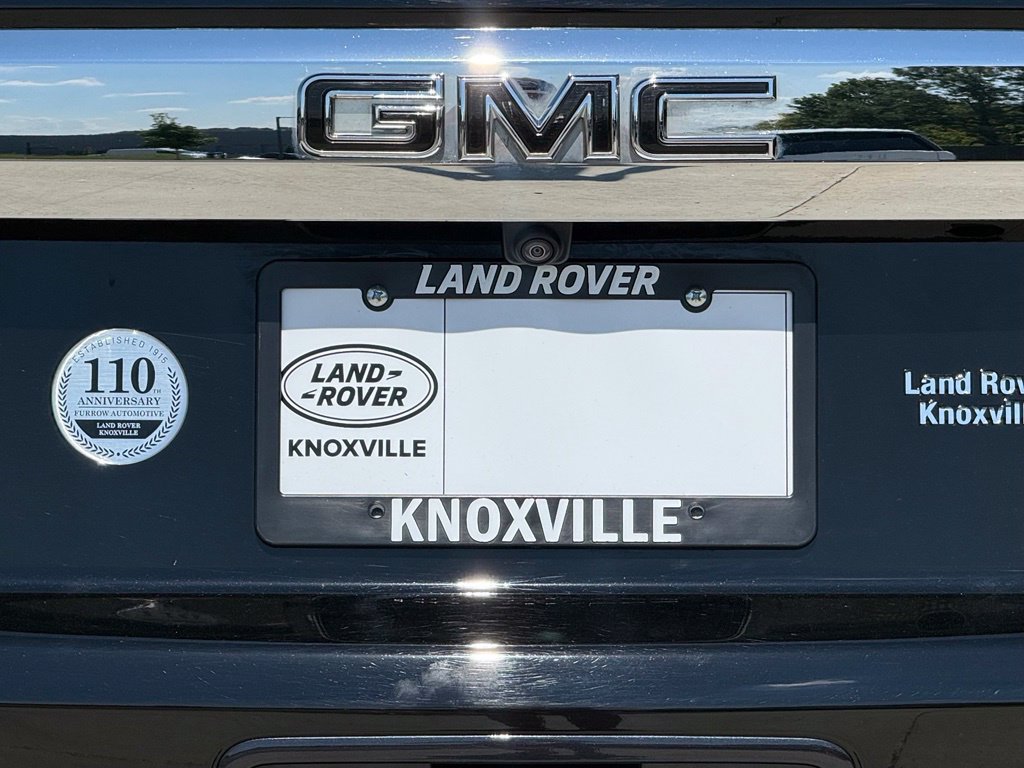 Used 2023 GMC Yukon XL SLT w/ SLT Luxury Package AWD/4WD image 39