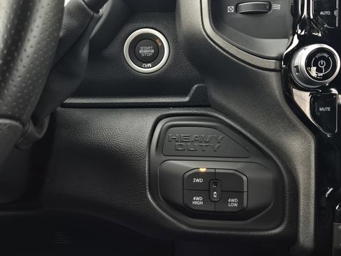 New 2026 RAM 2500 Tradesman AWD/4WD image 20