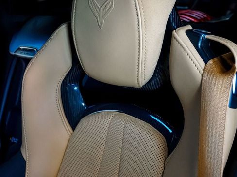 Used 2024 Chevrolet Corvette Z06 w/ Z07 Performance Package RWD image 85