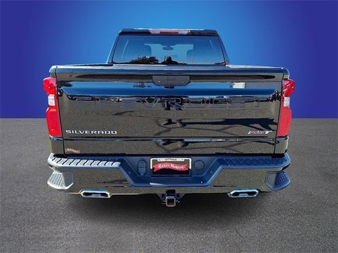 Used 2021 Chevrolet Silverado 1500 RST image 5