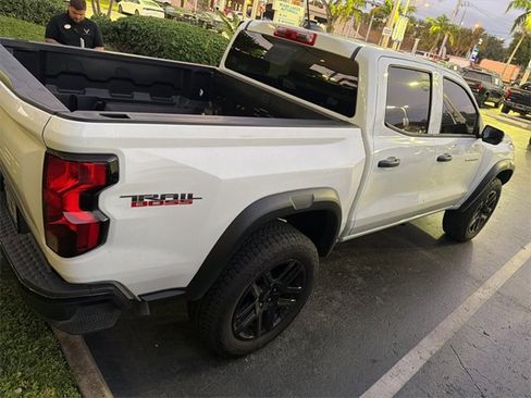 Used 2024 Chevrolet Colorado Trail Boss image 12