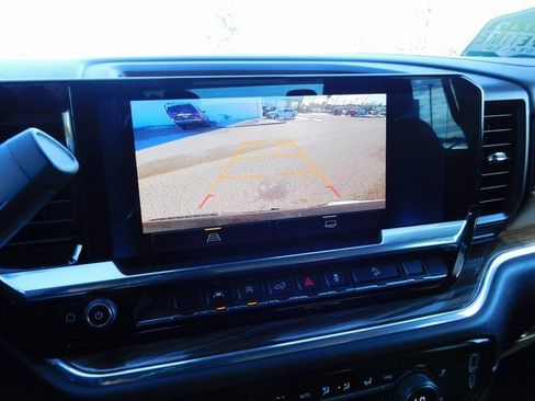 Used 2023 Chevrolet Silverado 1500 RST image 36