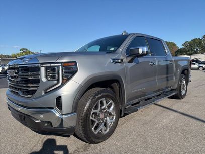 Used 2024 GMC Sierra 1500 SLT w/ SLT Premium Plus Package