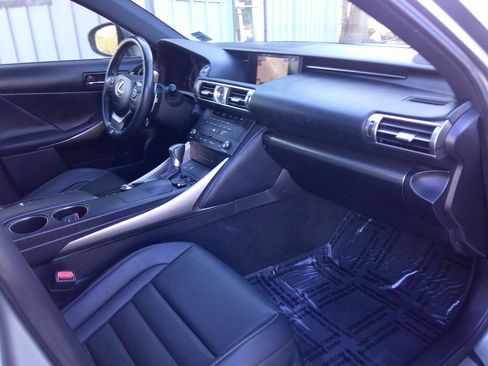 Used 2015 Lexus IS 250 AWD image 27