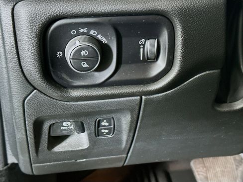 Used 2022 RAM 1500 Big Horn image 16