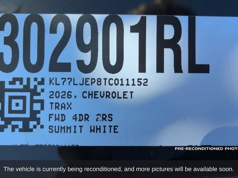Used 2026 Chevrolet Trax RS FWD image 19