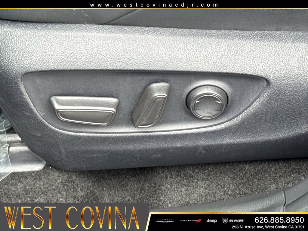 Used 2024 Toyota RAV4 Adventure AWD/4WD image 22