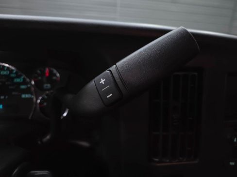 Used 2018 GMC Savana 2500 w/ Driver Convenience Package RWD image 20