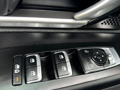 Used 2021 Kia Telluride LX FWD image 8