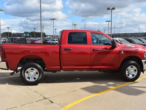 New 2026 RAM 2500 Tradesman w/ Chrome Appearance Group AWD/4WD image 4