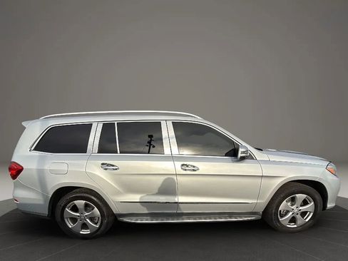 Used 2017 Mercedes-Benz GLS 450 4MATIC image 4