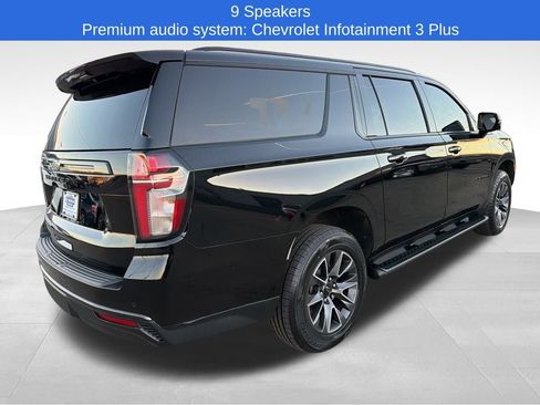 Used 2021 Chevrolet Suburban Z71 w/ Z71 Signature Package image 6