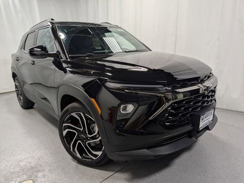 New 2026 Chevrolet TrailBlazer RS w/ Driver Confidence Package FWD image 2