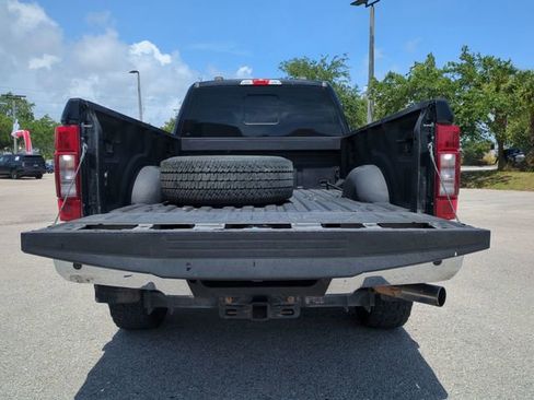 Used 2022 Ford F250 XLT w/ XLT Premium Package AWD/4WD image 14